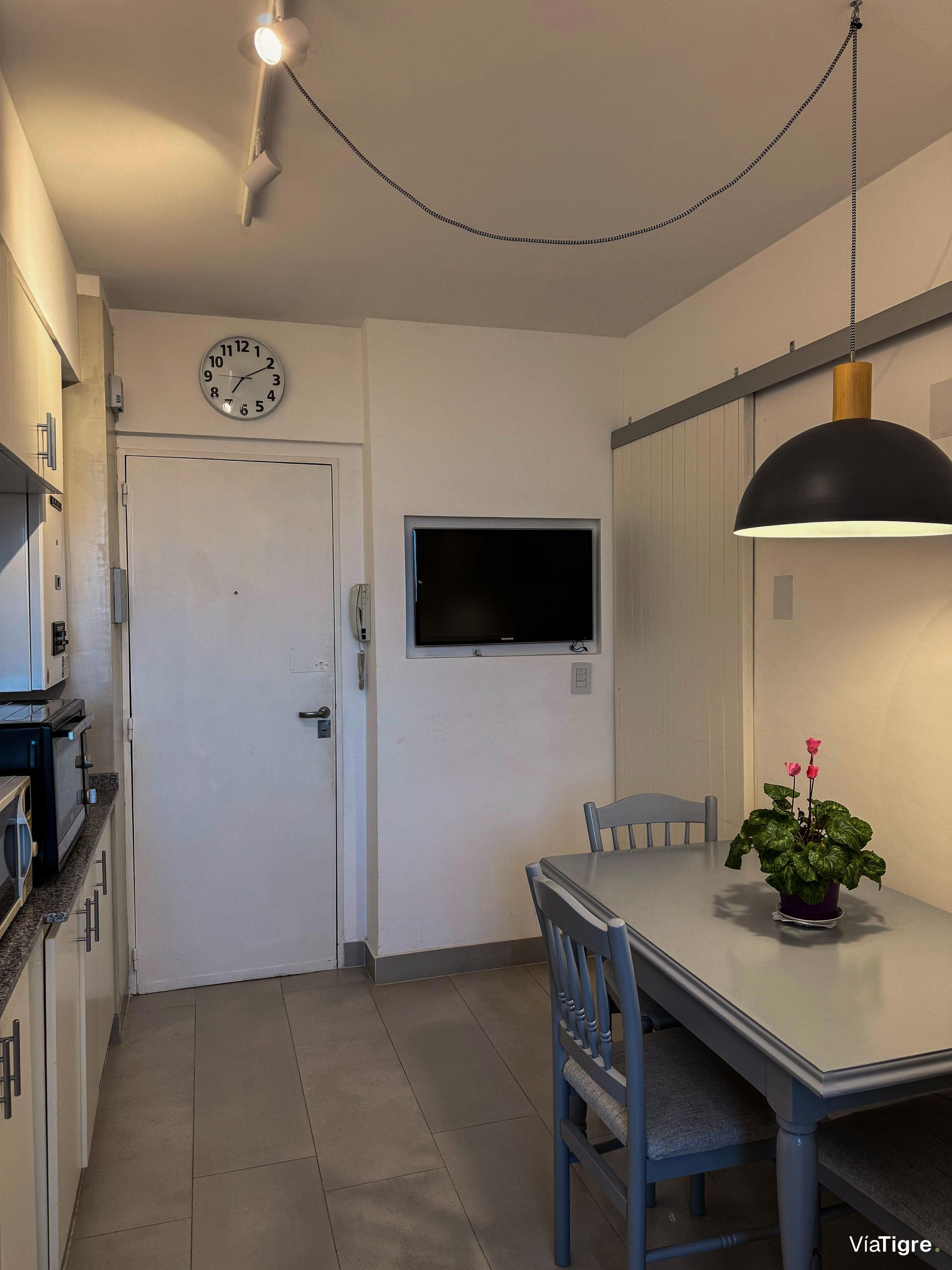 Venta Departamento 4 Amb Piso Alto C/ Cochera