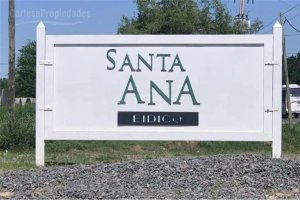 Sale Lot A La Laguna In B. Santa Ana, Benavidez