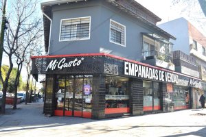 Sale of Villa Adelina Local, NO PAY EXPENSES
