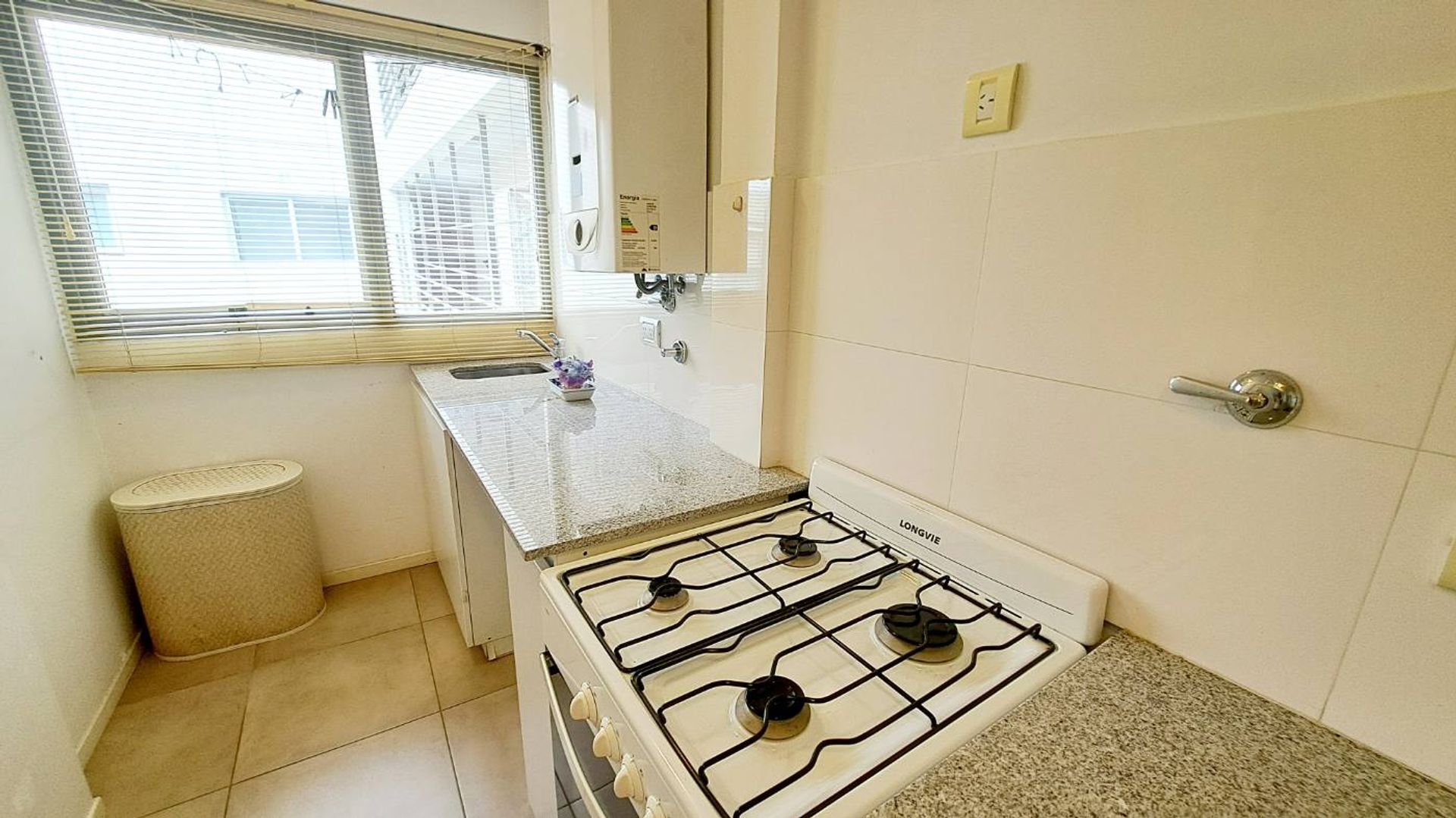 Venta Dpto 2 Amb, Cochera, Balcón, Victoria