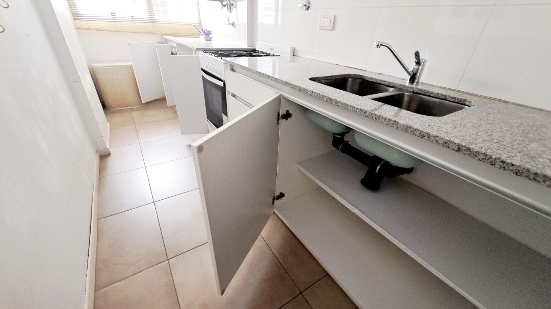 Venta Dpto 2 Amb, Cochera, Balcón, Victoria