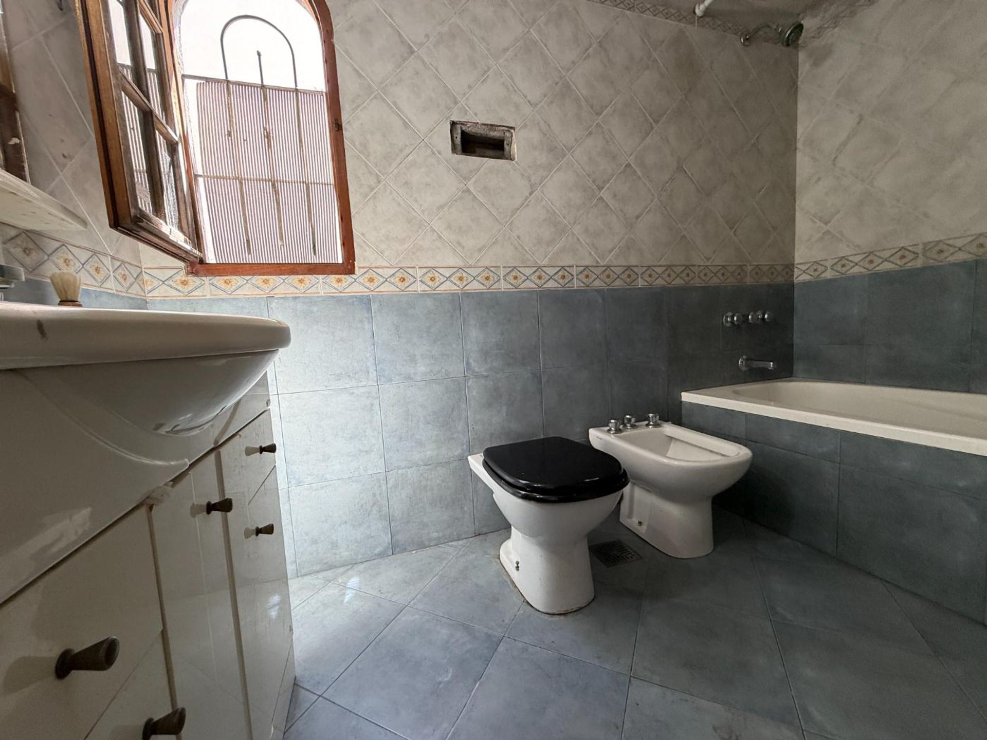 Casa en Venta 5 amb -Villa Adelina - Multifamiliar
