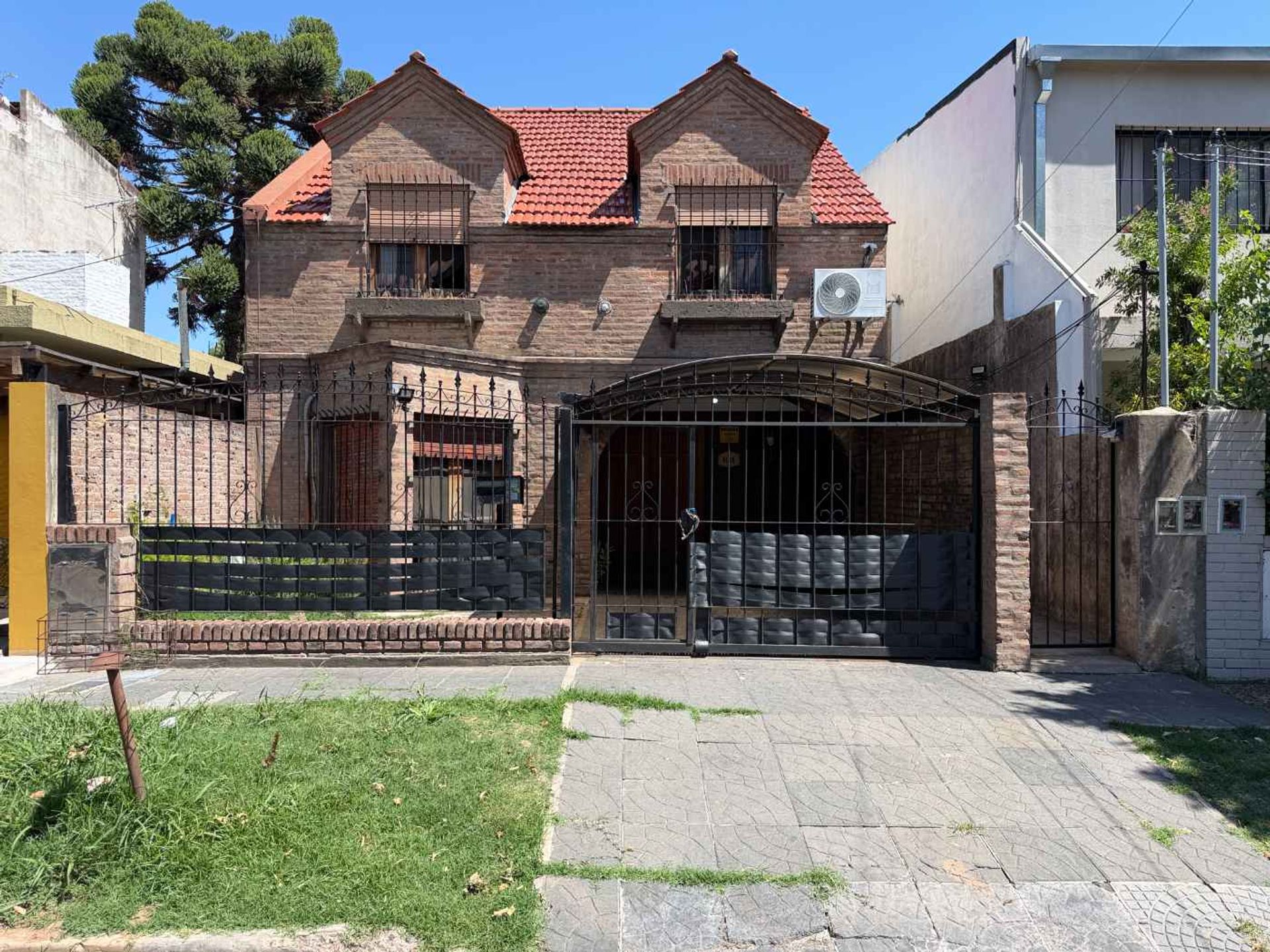 Casa en Venta 5 amb -Villa Adelina - Multifamiliar