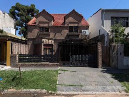Casa en Venta 5 amb -Villa Adelina - Multifamiliar