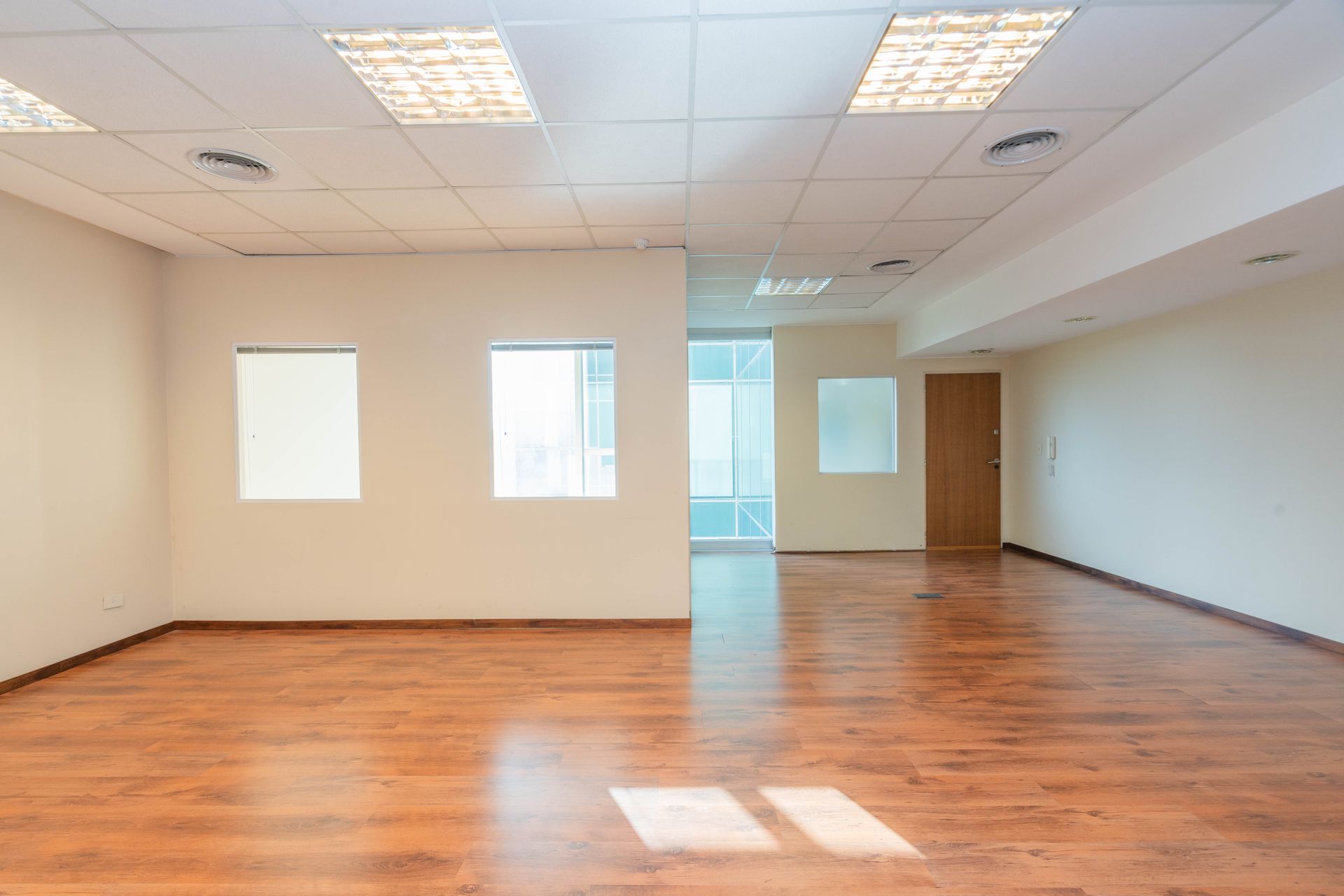 VENTA PISO OFICINA 234m2 LIBERTADOR VICENTE LÓPEZ