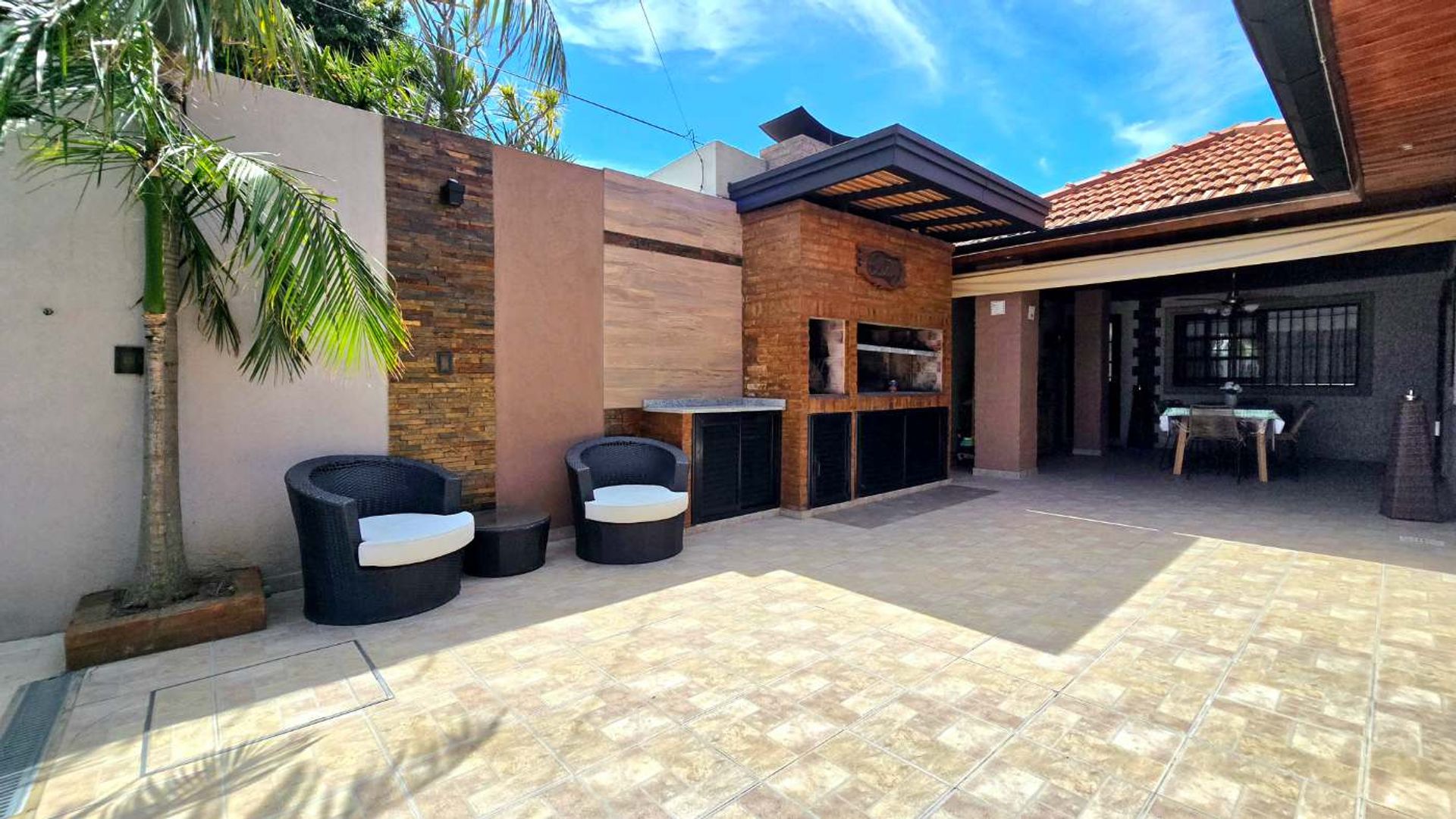 Venta Casa 4 Amb Piscina Galeria Nueva Martinez