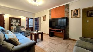 For Sale House 3‑bedroom Pool Gallery New Martinez
