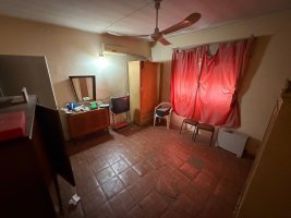 For Sale House 2‑bedroom with workshop to renovate Boulogne