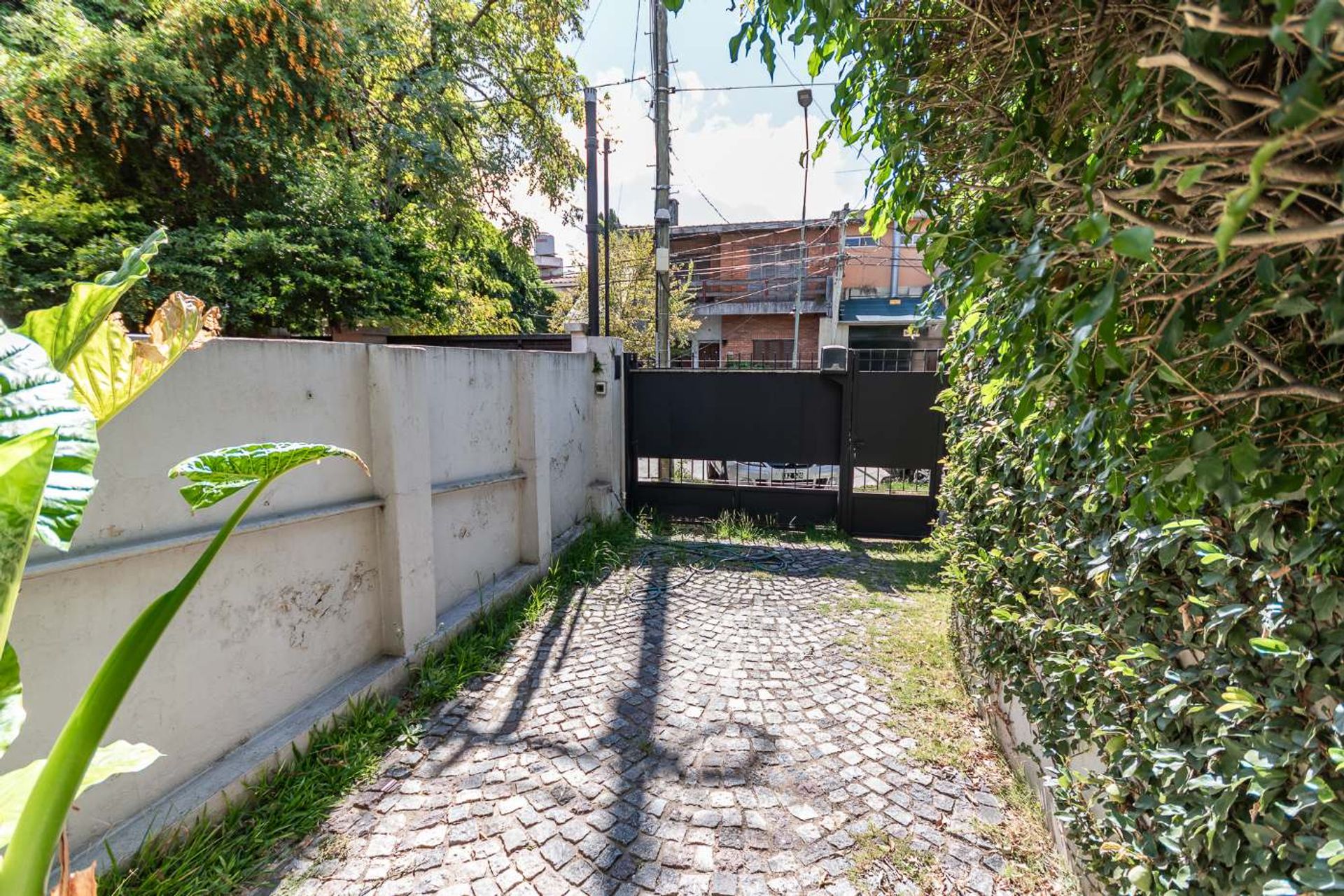 Casa 4 Ambientes Venta Florida Jardin Pileta