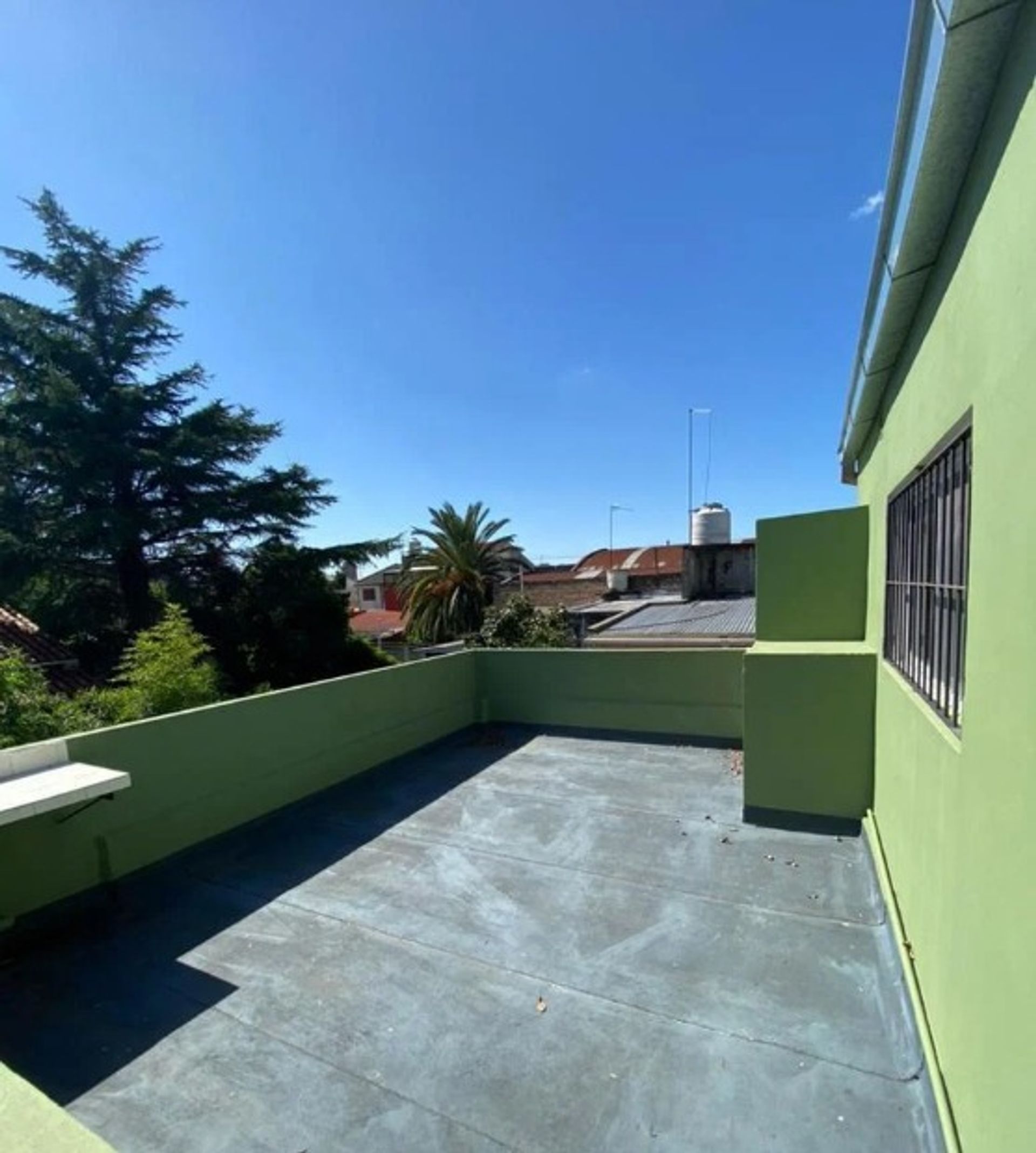 For Sale Penthouse 1‑bedroom San Fernando Terrace Garage