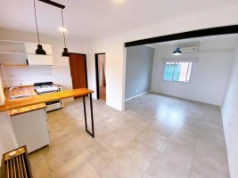 For Sale Penthouse 1‑bedroom San Fernando Terrace Garage