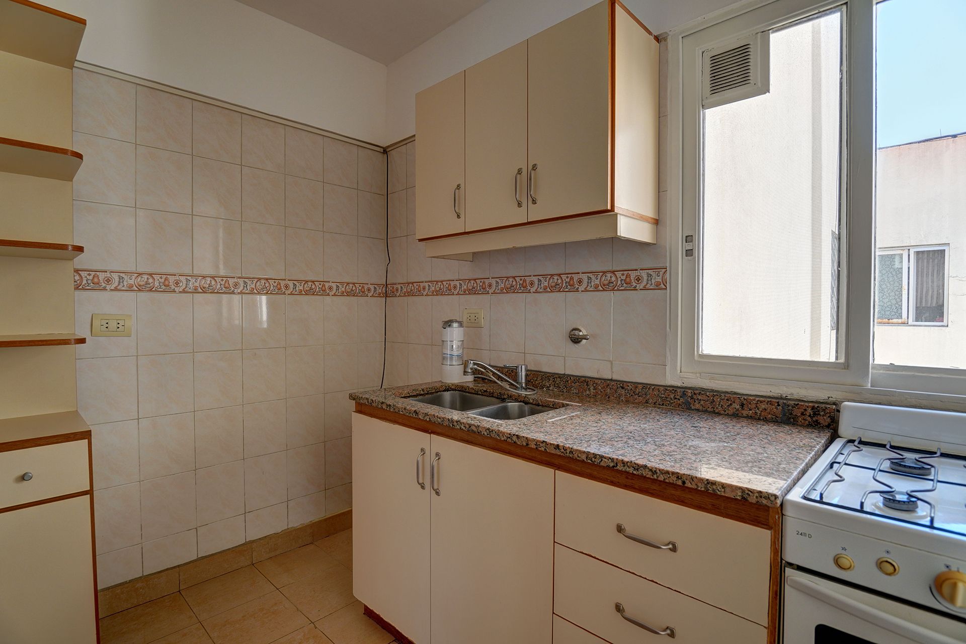 Venta Depto 3 Amb Con Cochera Olivos