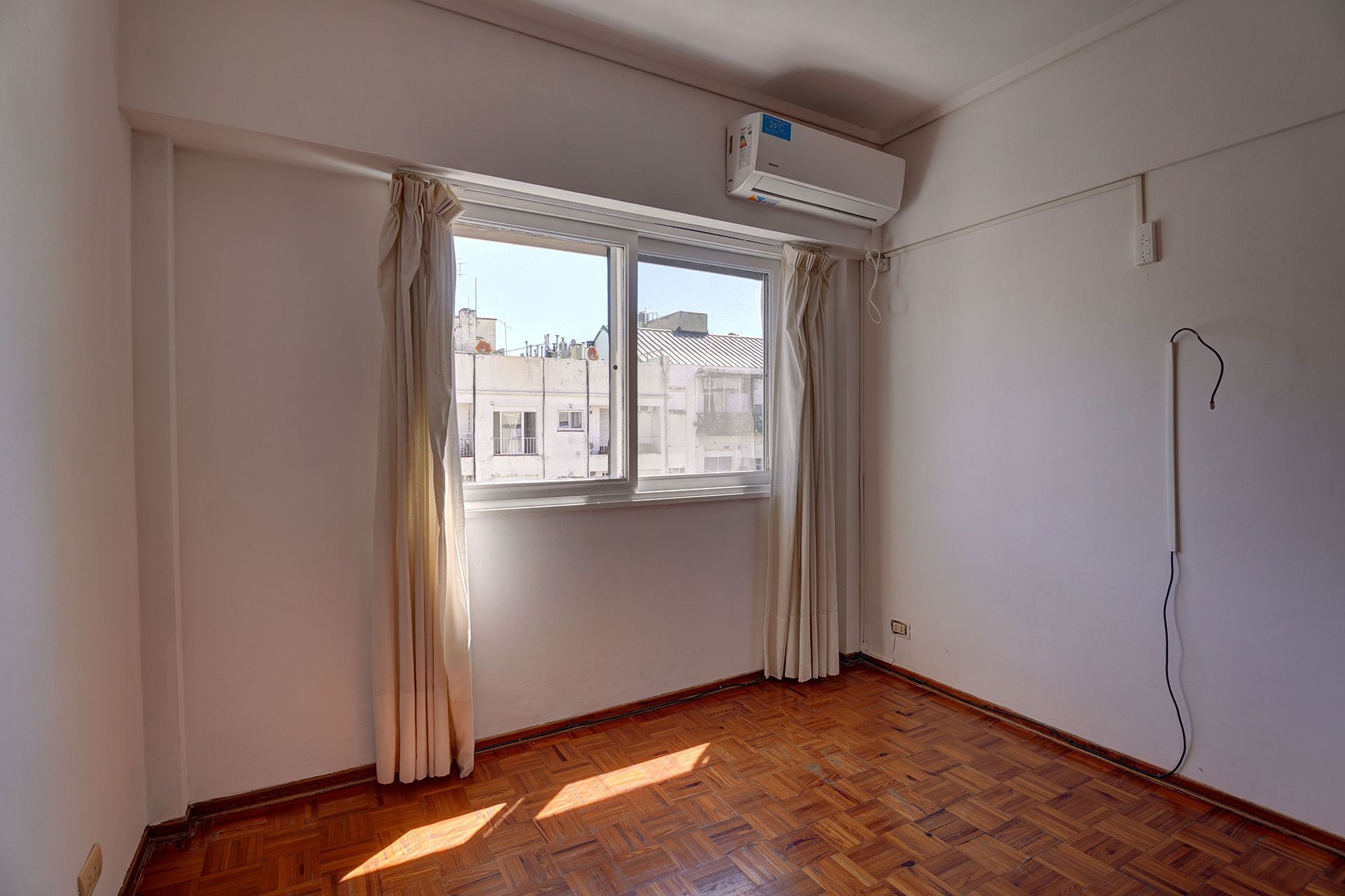 Venta Depto 3 Amb Con Cochera Olivos