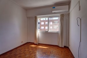 Venta Depto 3 Amb Con Cochera Olivos