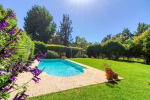 CASA EN VENTA 5 AMBIENTES c/ PILETA-DON TORCUATO