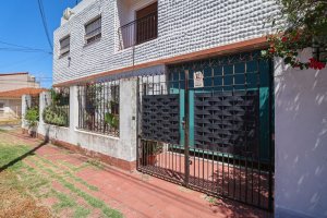 Casa 3 amb con jardin y patio - Olivos Roche