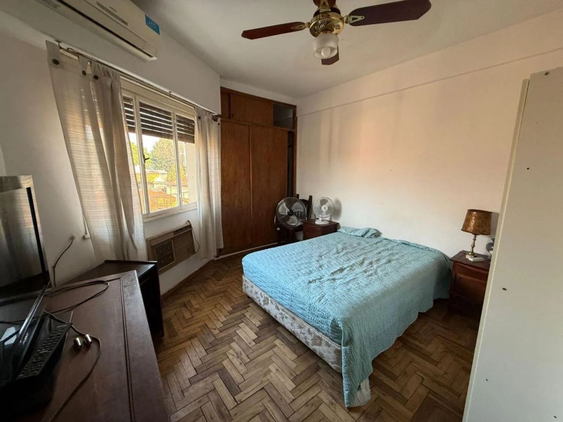 Venta PH Multifamiliar 2 casas Martinez