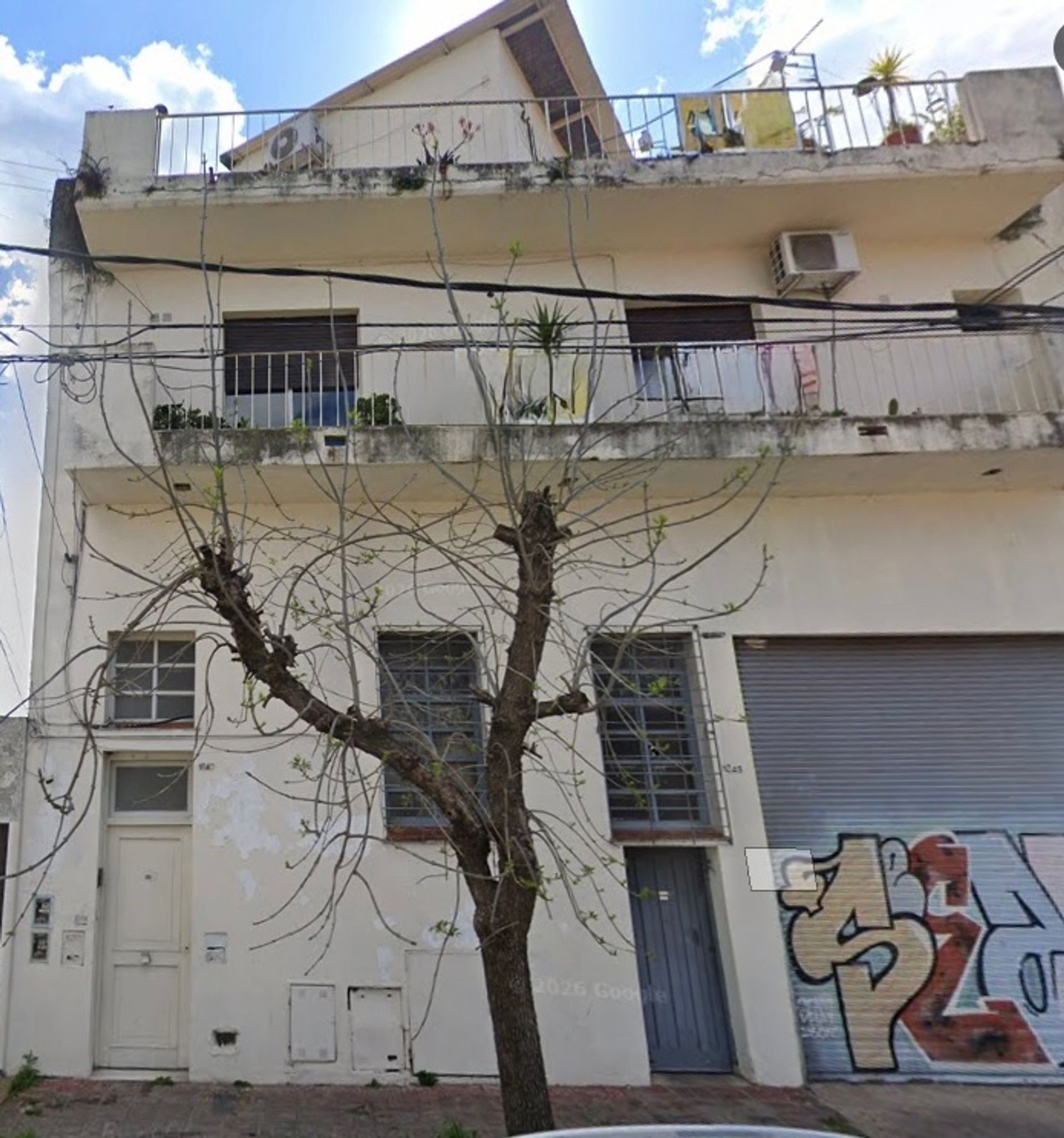 Venta PH Multifamiliar 2 casas Martinez
