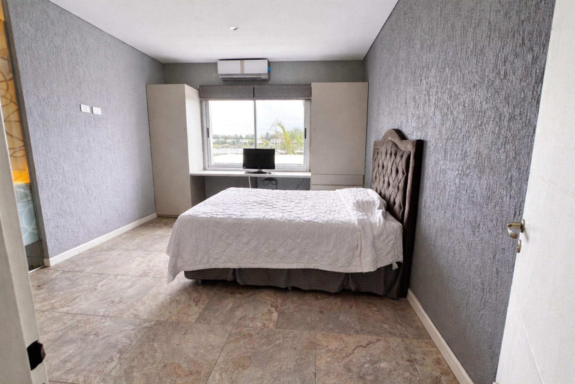 Casa 5 Amb en alquiler con muebles a la laguna