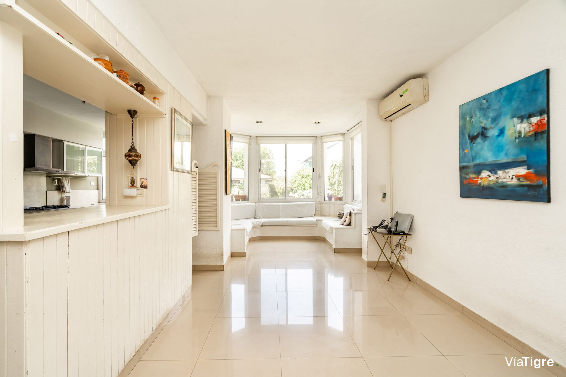 Venta casa La Lucila jardín pileta cerca estación