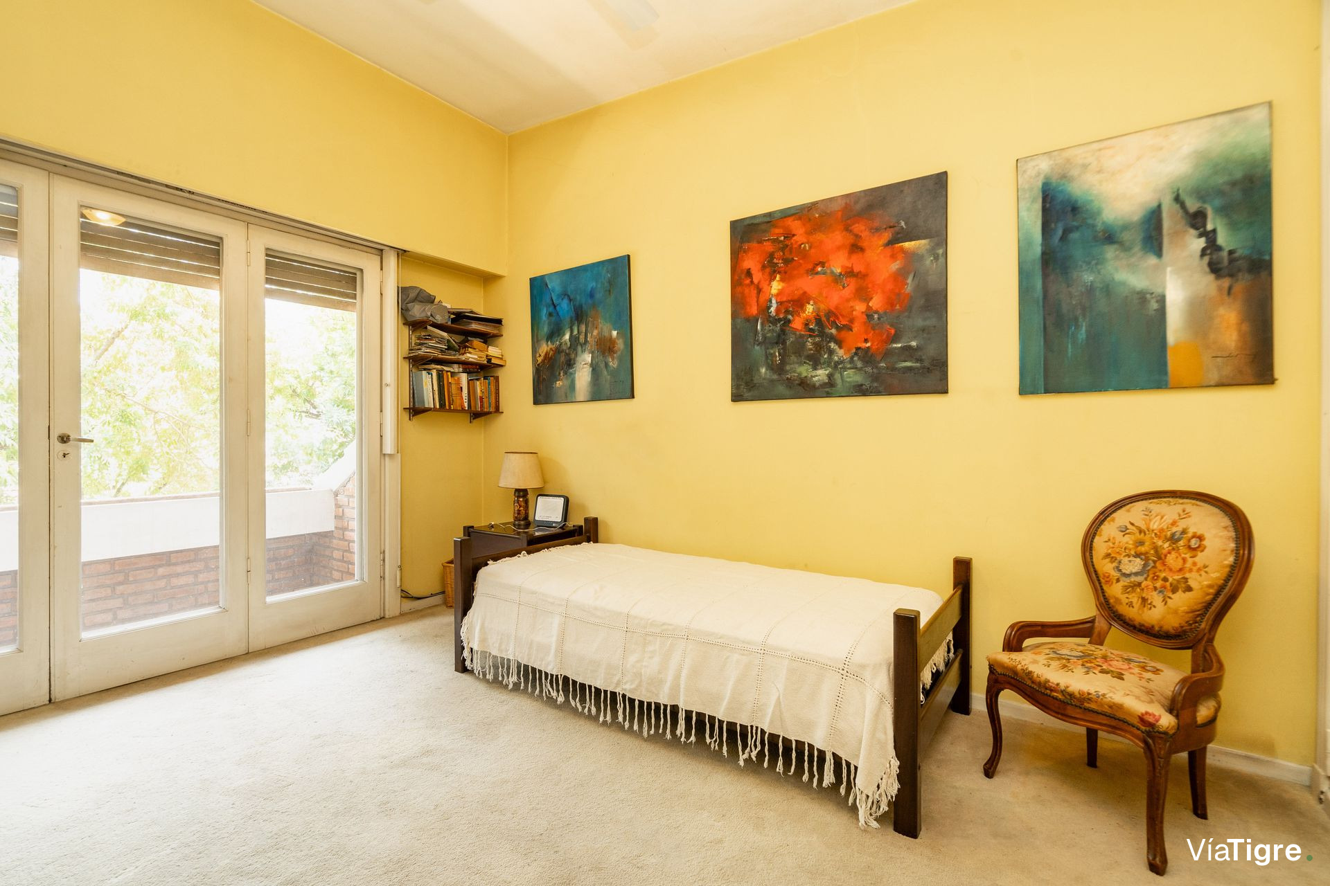 Venta casa La Lucila jardín pileta cerca estación