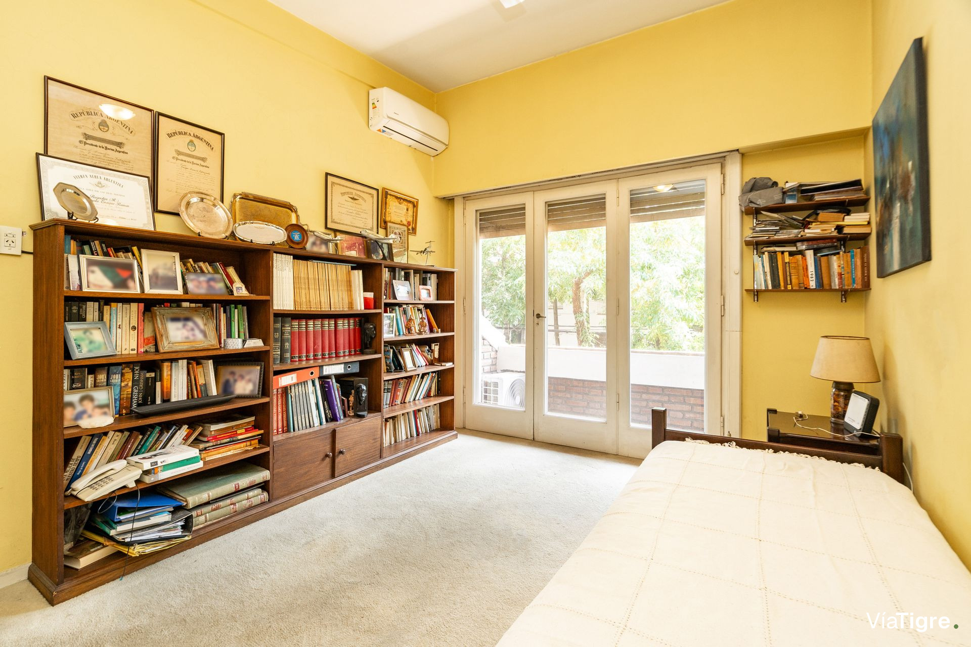 Venta casa La Lucila jardín pileta cerca estación