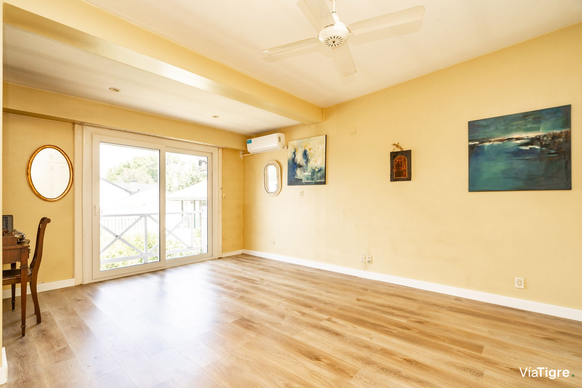 Venta casa La Lucila jardín pileta cerca estación