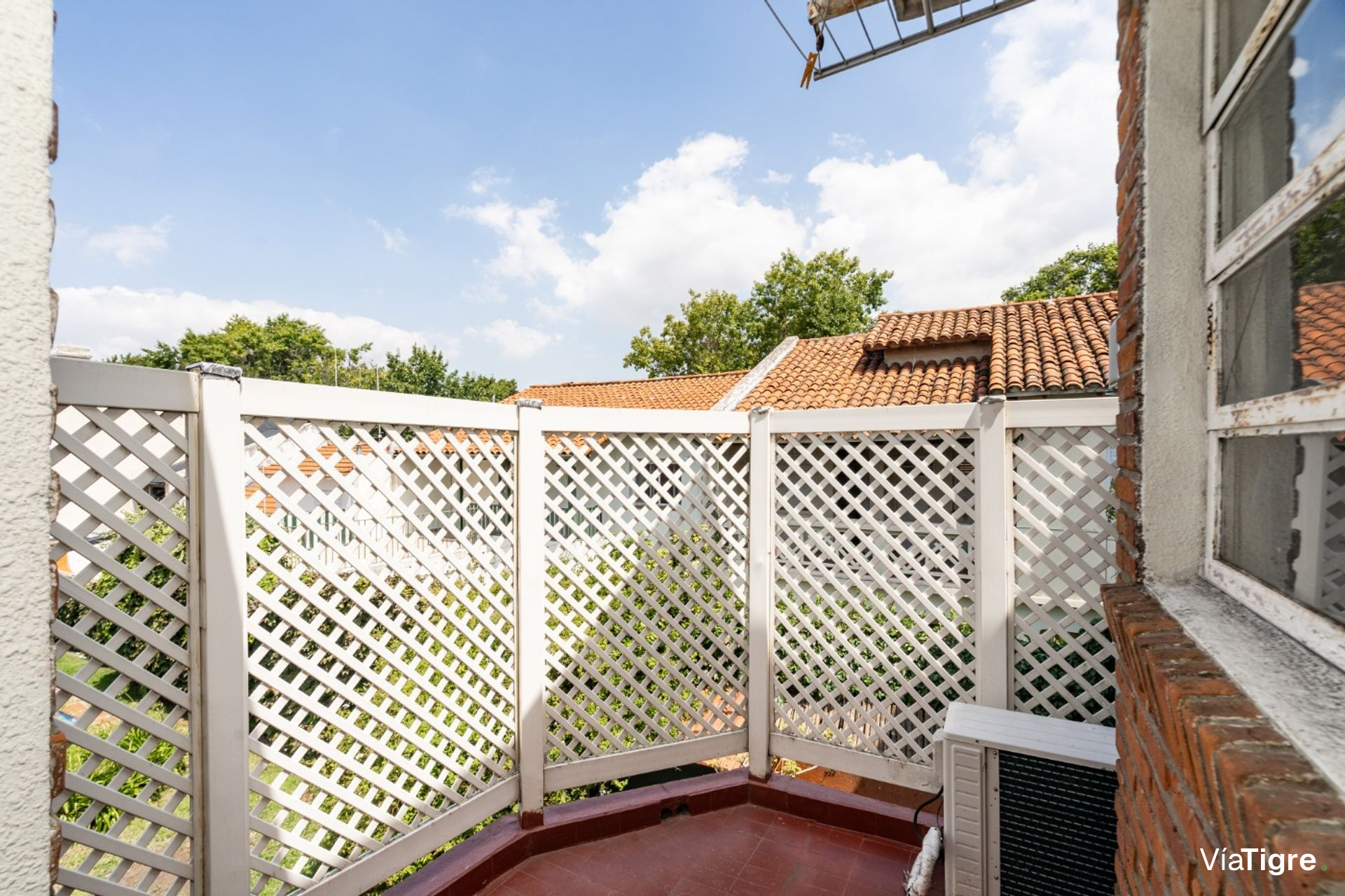 Venta casa La Lucila jardín pileta cerca estación
