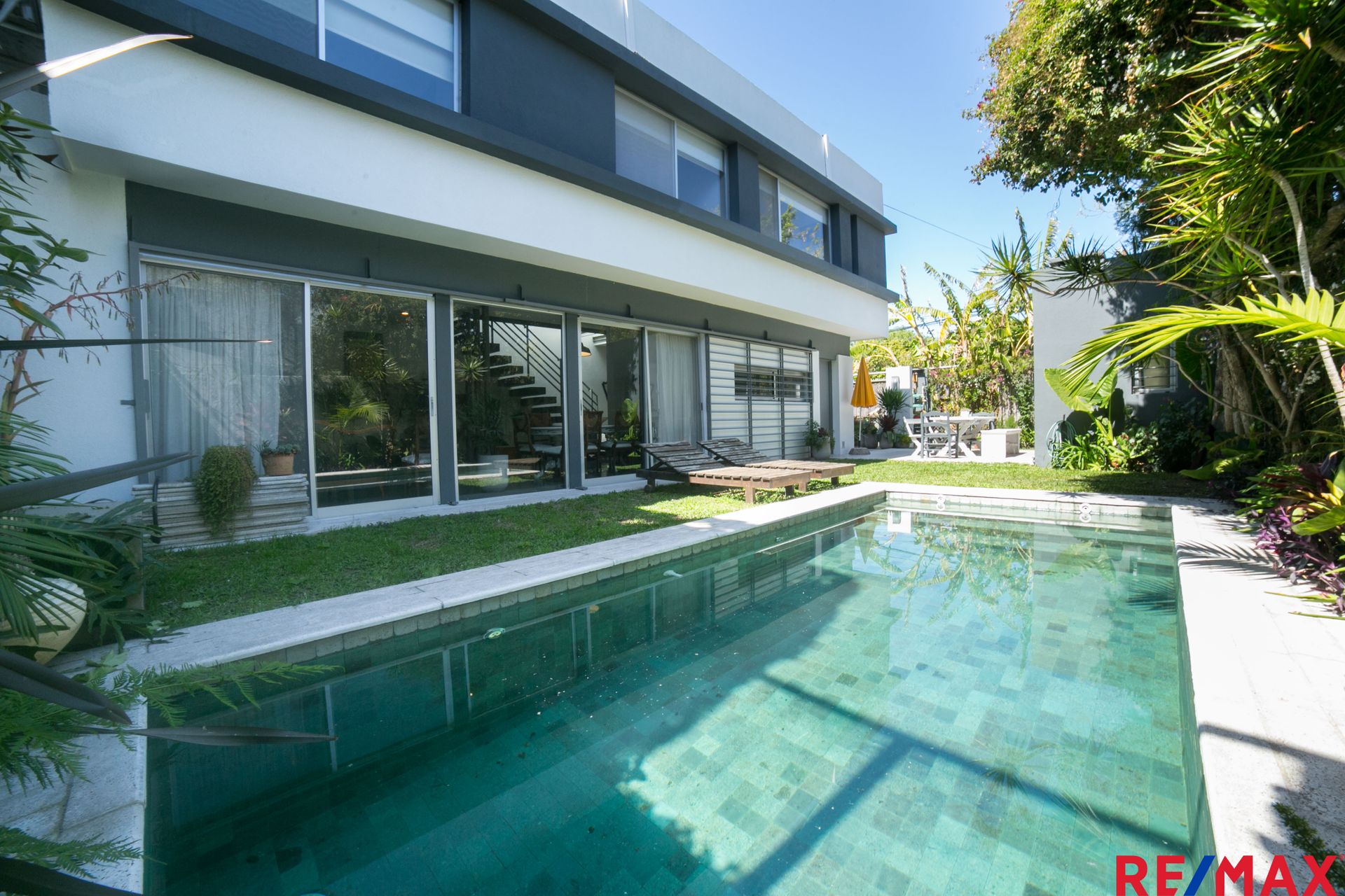 House Short-Term Rental BAJO SAN ISIDRO FURNISHED