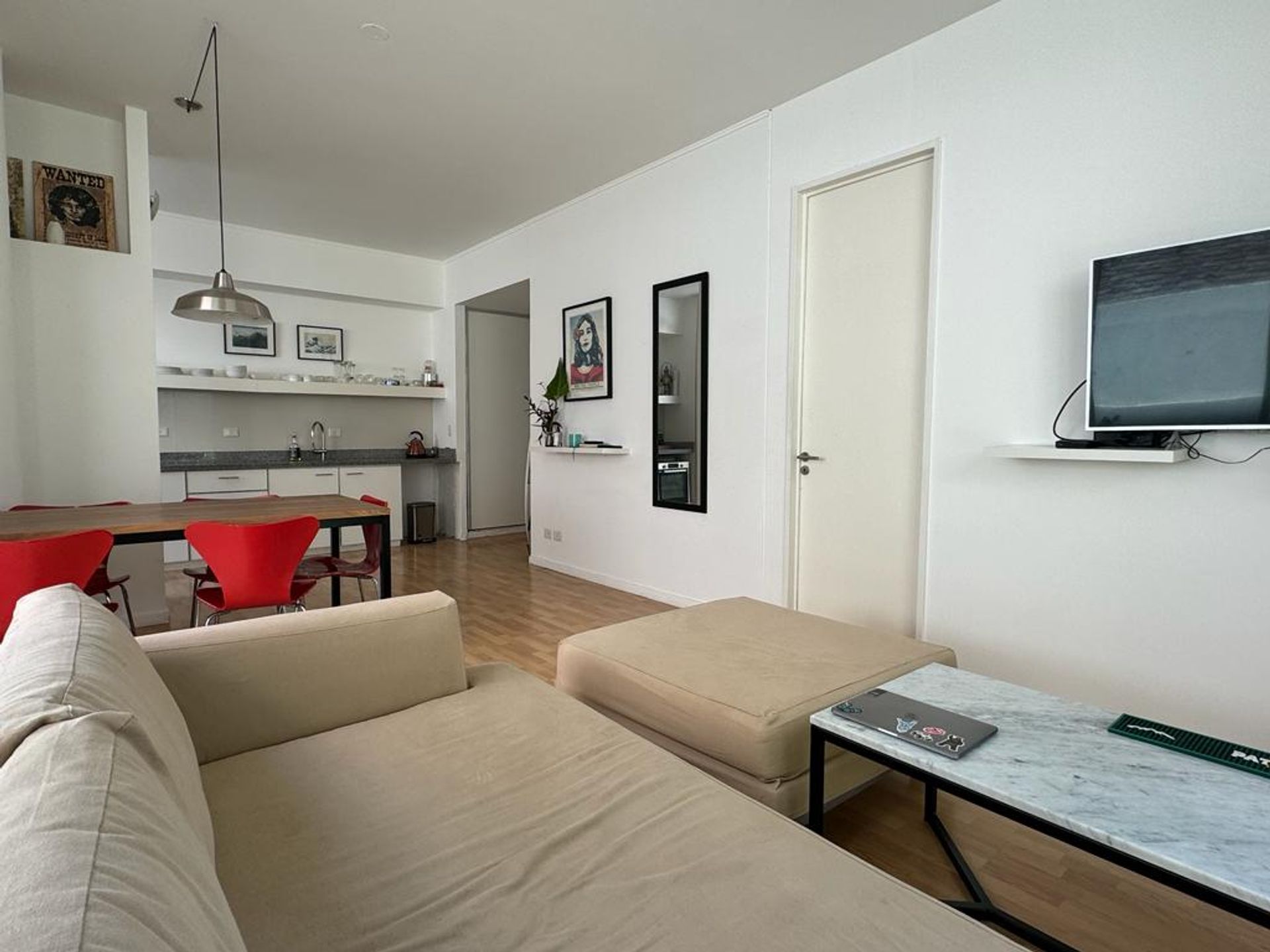 2 Amb amoblado c/jardín, cochera y pileta MARTINEZ