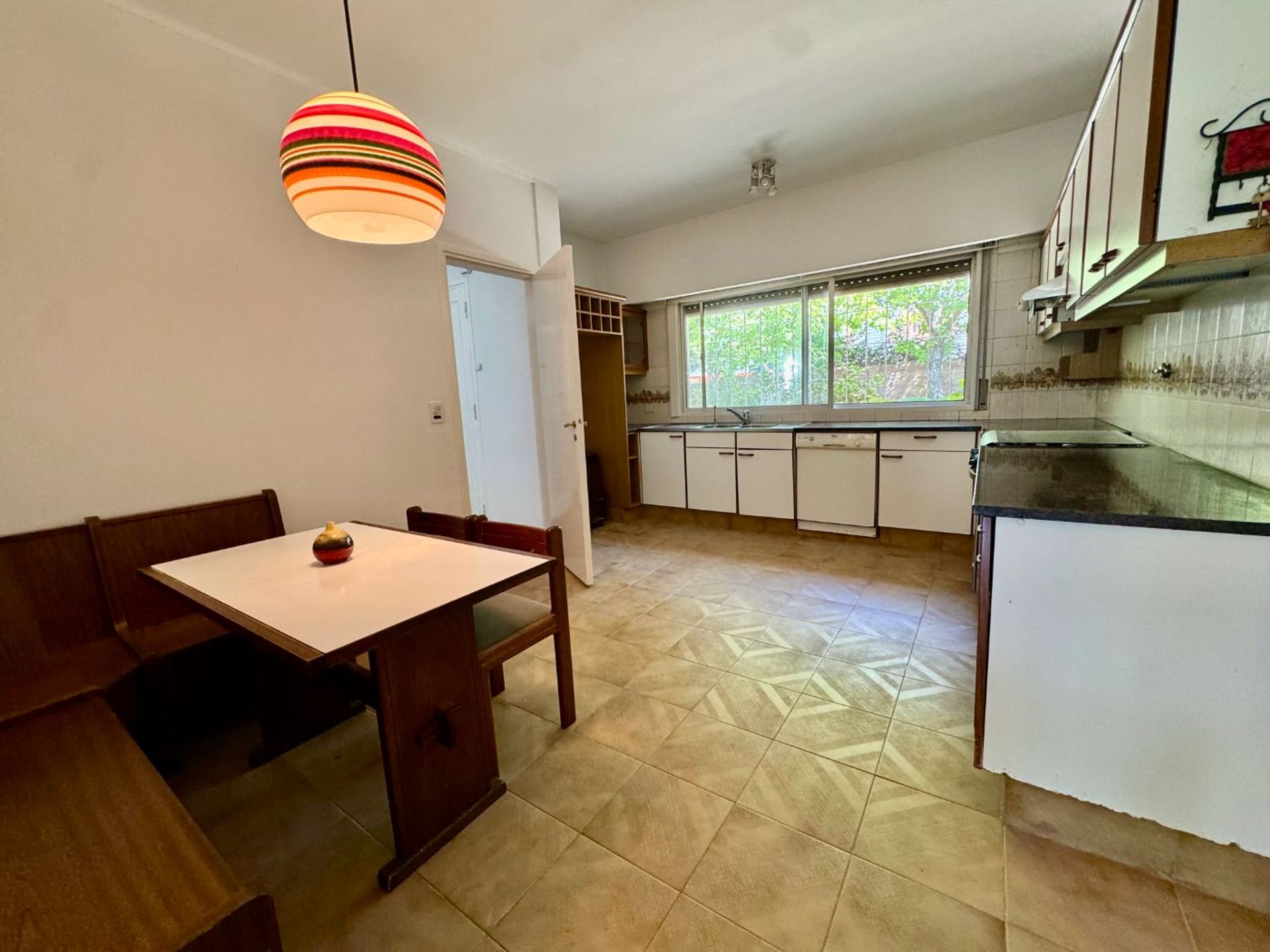 VENTA CASA ACASSUSO Libert al Rio pulmón soñado
