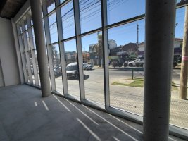 Venta Local General Pacheco Tigre 197