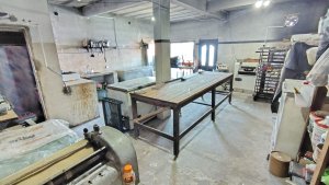 Casa + pileta + local +2 Dptos. para renta