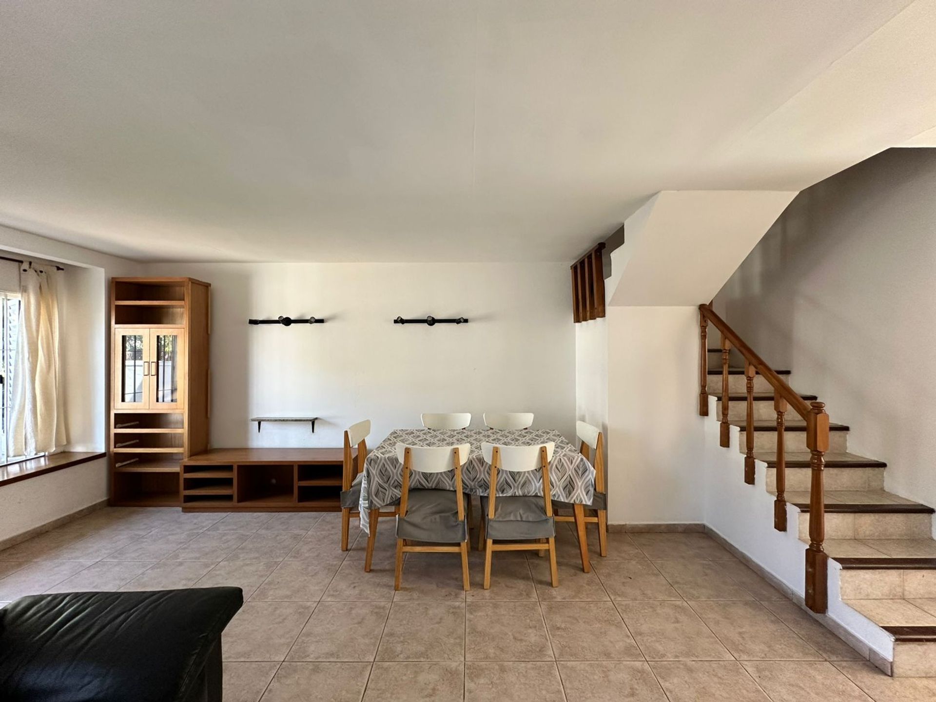 Venta Casa Dúplex 4 Ambientes con Patio Martínez