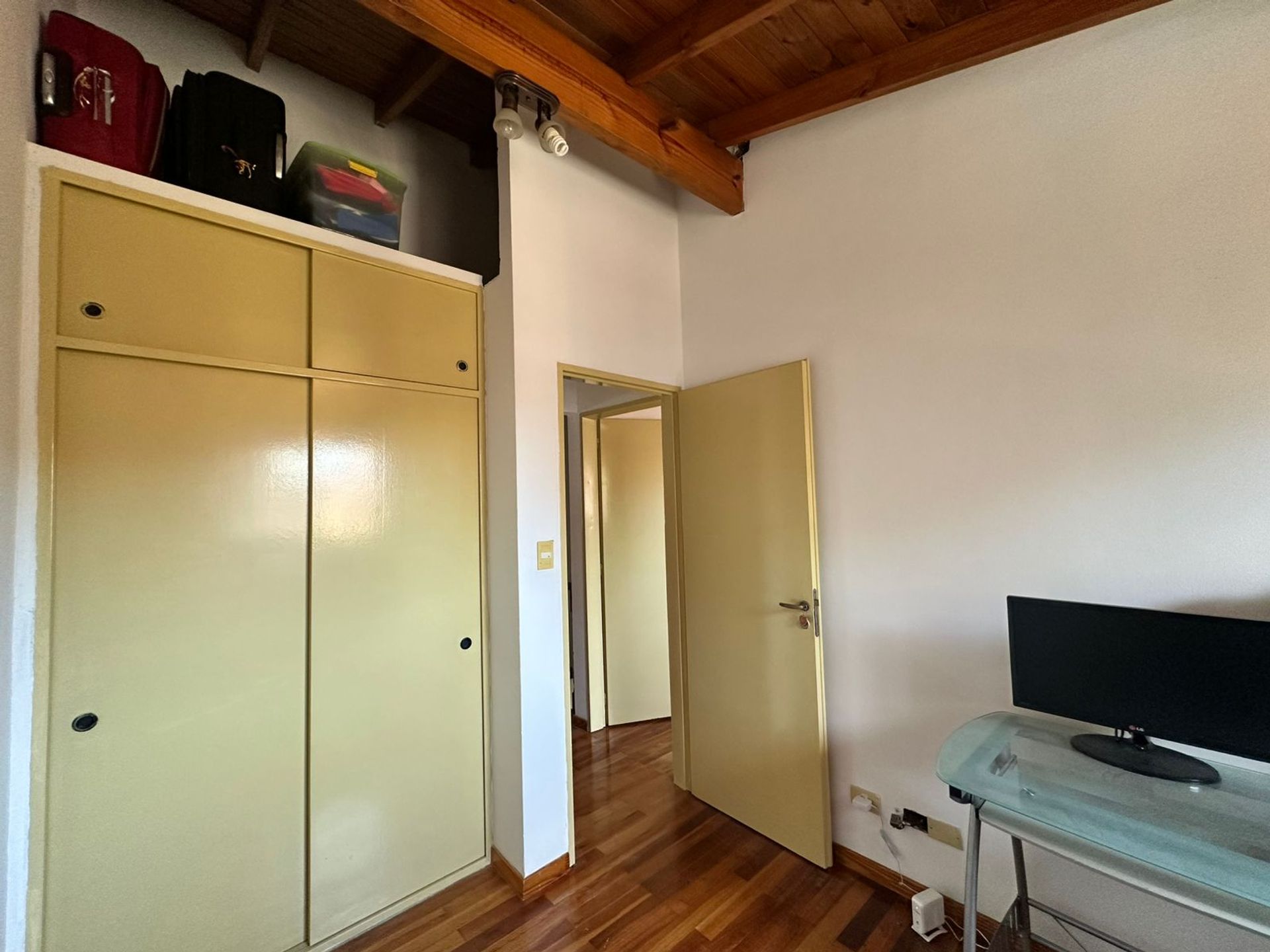 Venta Casa Dúplex 4 Ambientes con Patio Martínez
