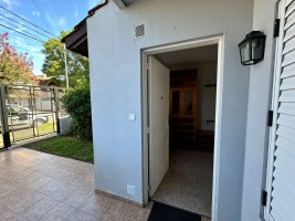 Venta Casa Dúplex 4 Ambientes con Patio Martínez