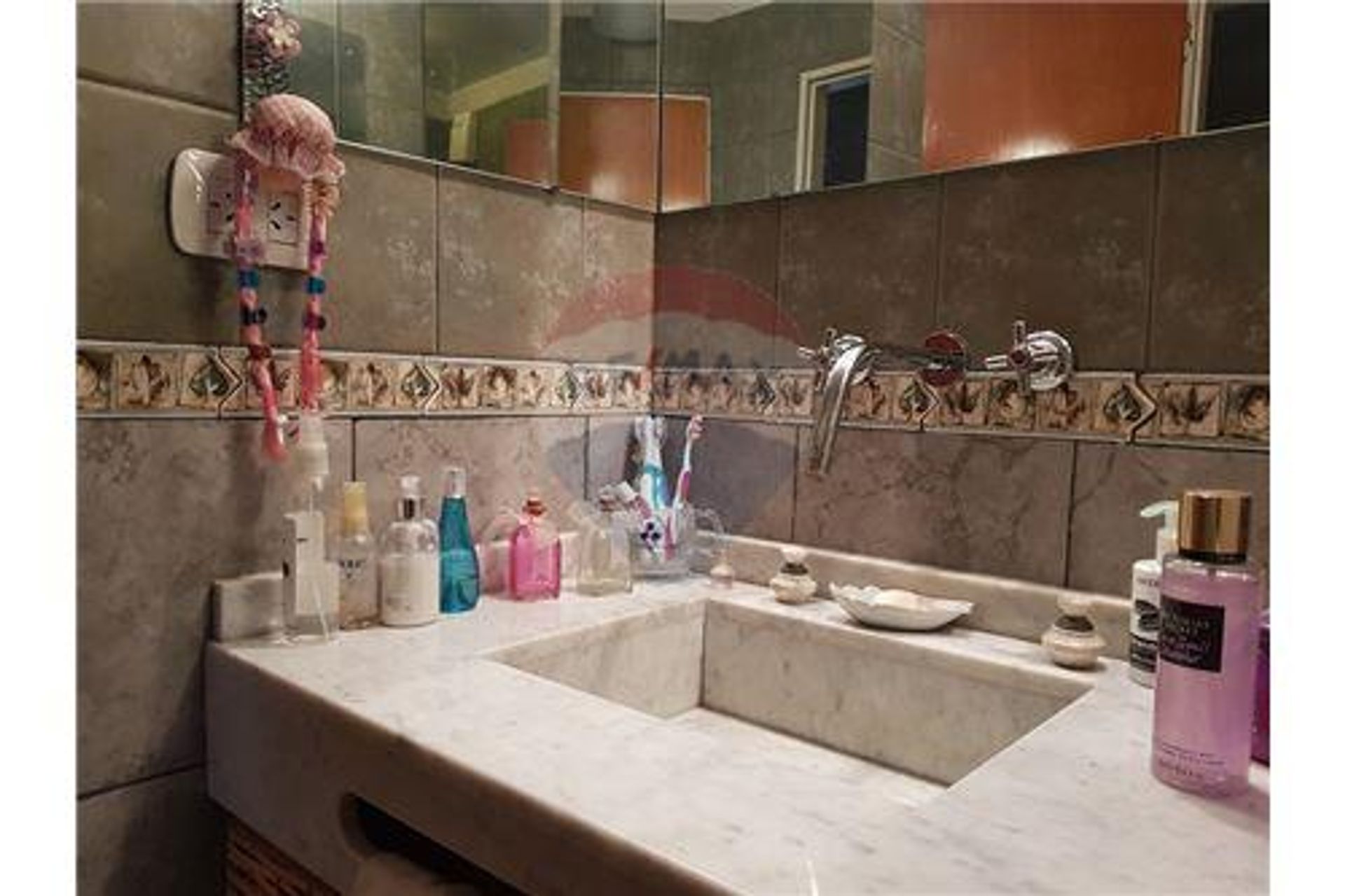 Casa 5 Ambientes En Venta Villa Adelina Con Jardin