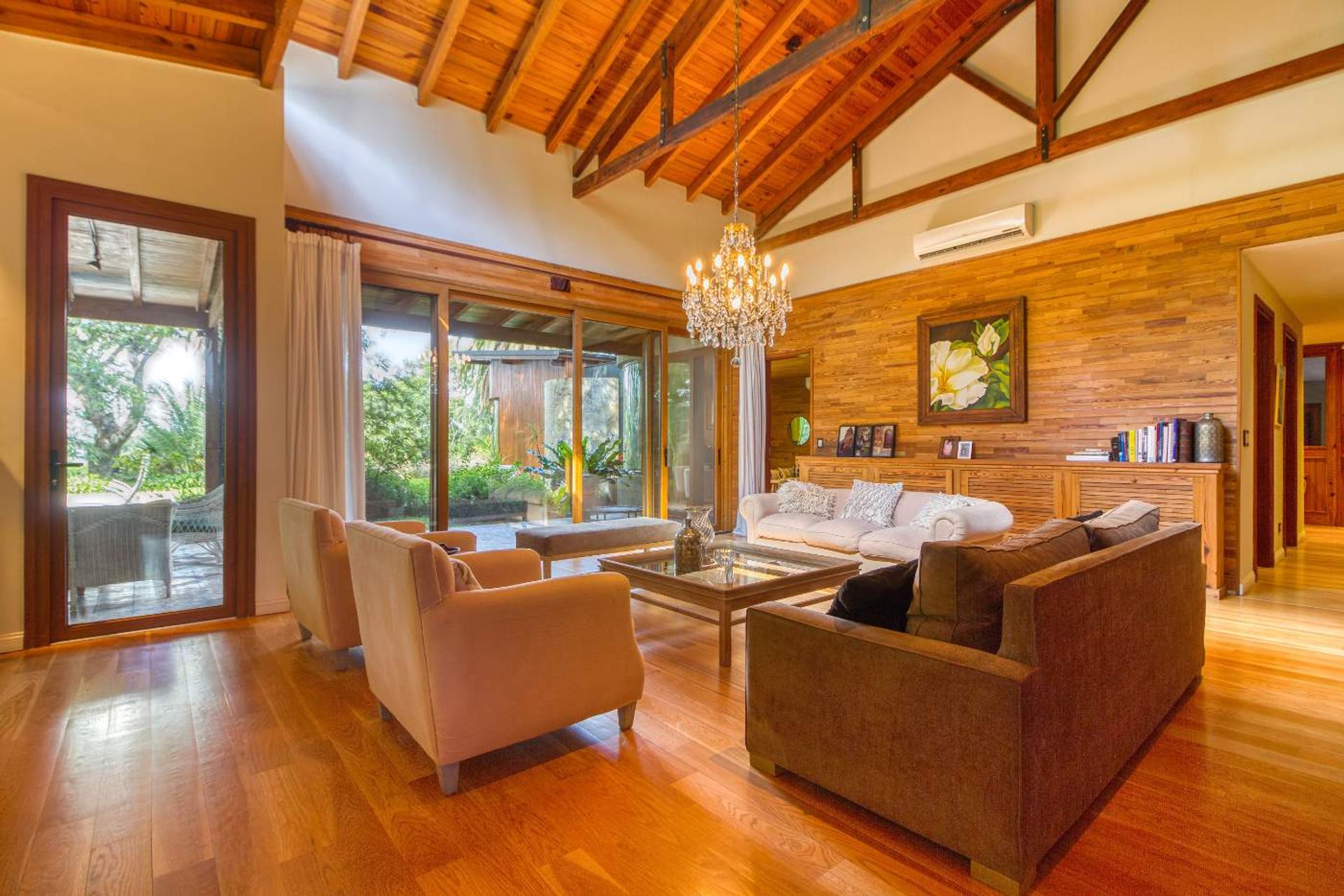 Casa En Venta B° Miradores I Beccar S/La Barranca