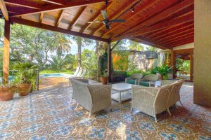 Casa En Venta B° Miradores I Beccar S/La Barranca