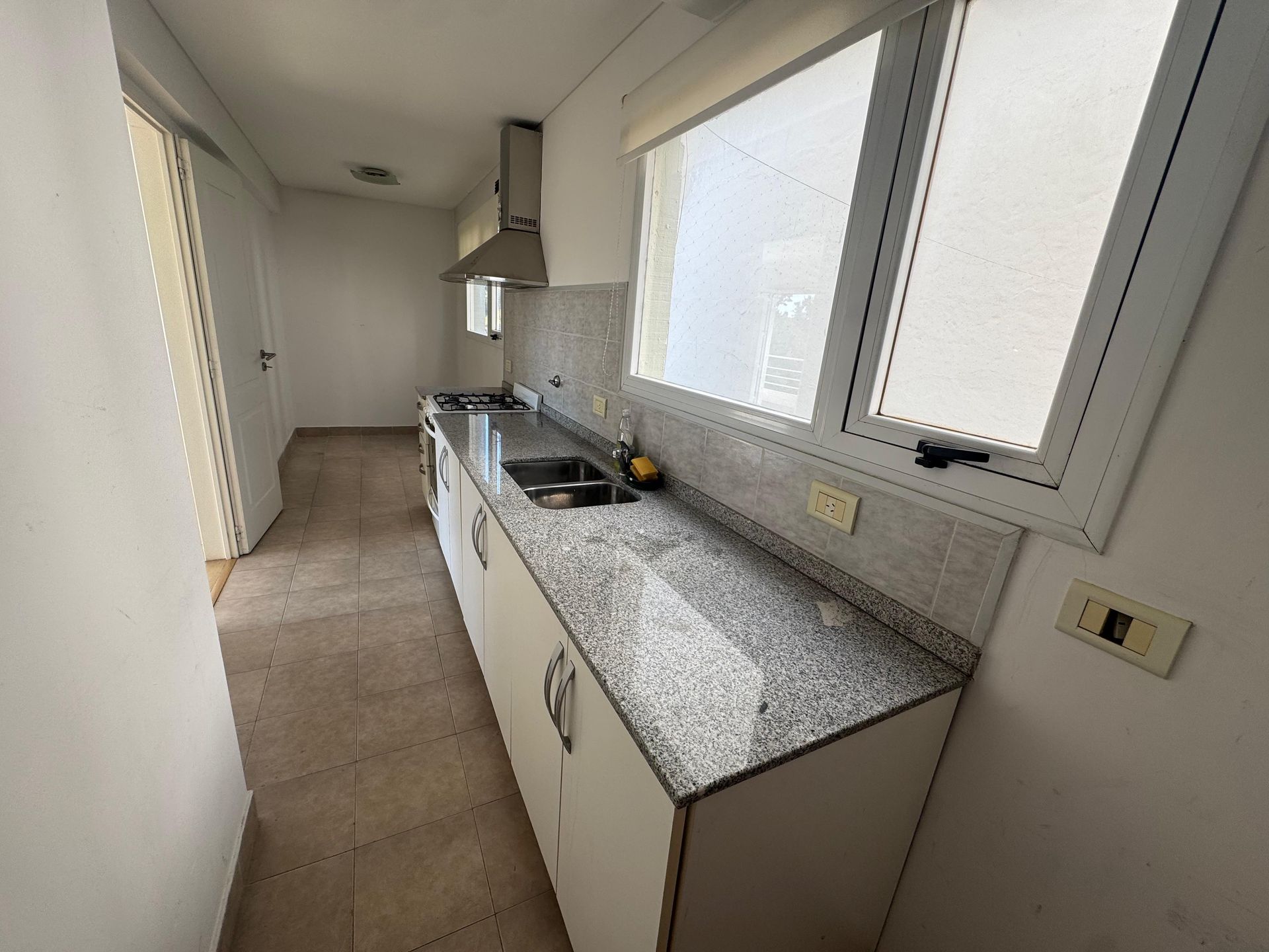 Departamento 2 ambientes en alquiler en Beccar