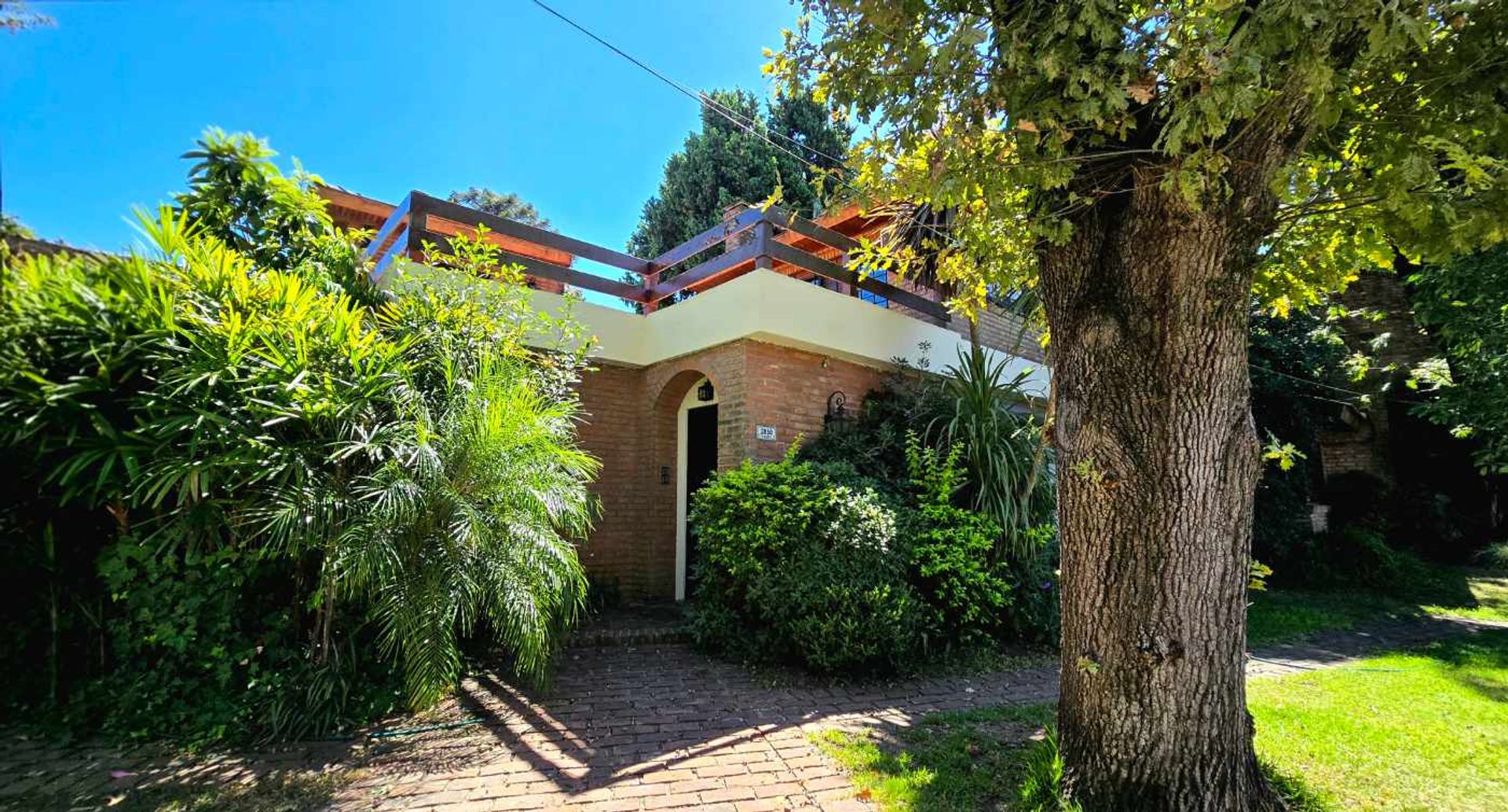 Casa En Venta 5 Amb Jadin Punta Chica