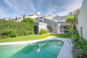 House 3‑bedroom for Sale in Martinez San Isidro