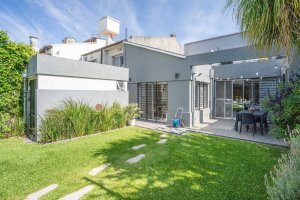 House 3‑bedroom for Sale in Martinez San Isidro