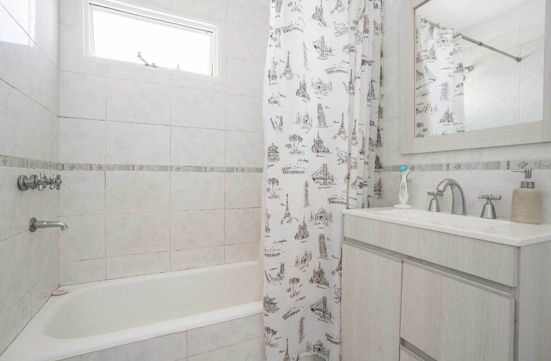 Venta Depto 2 Ambientes Vicente Lopez Piso Alto