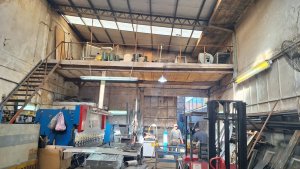 Olivos: Panamericana Warehouse and Malaver