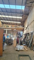 Olivos: Panamericana Warehouse and Malaver