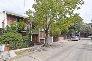 Casa en venta 5 amb con pileta parrilla y cochera