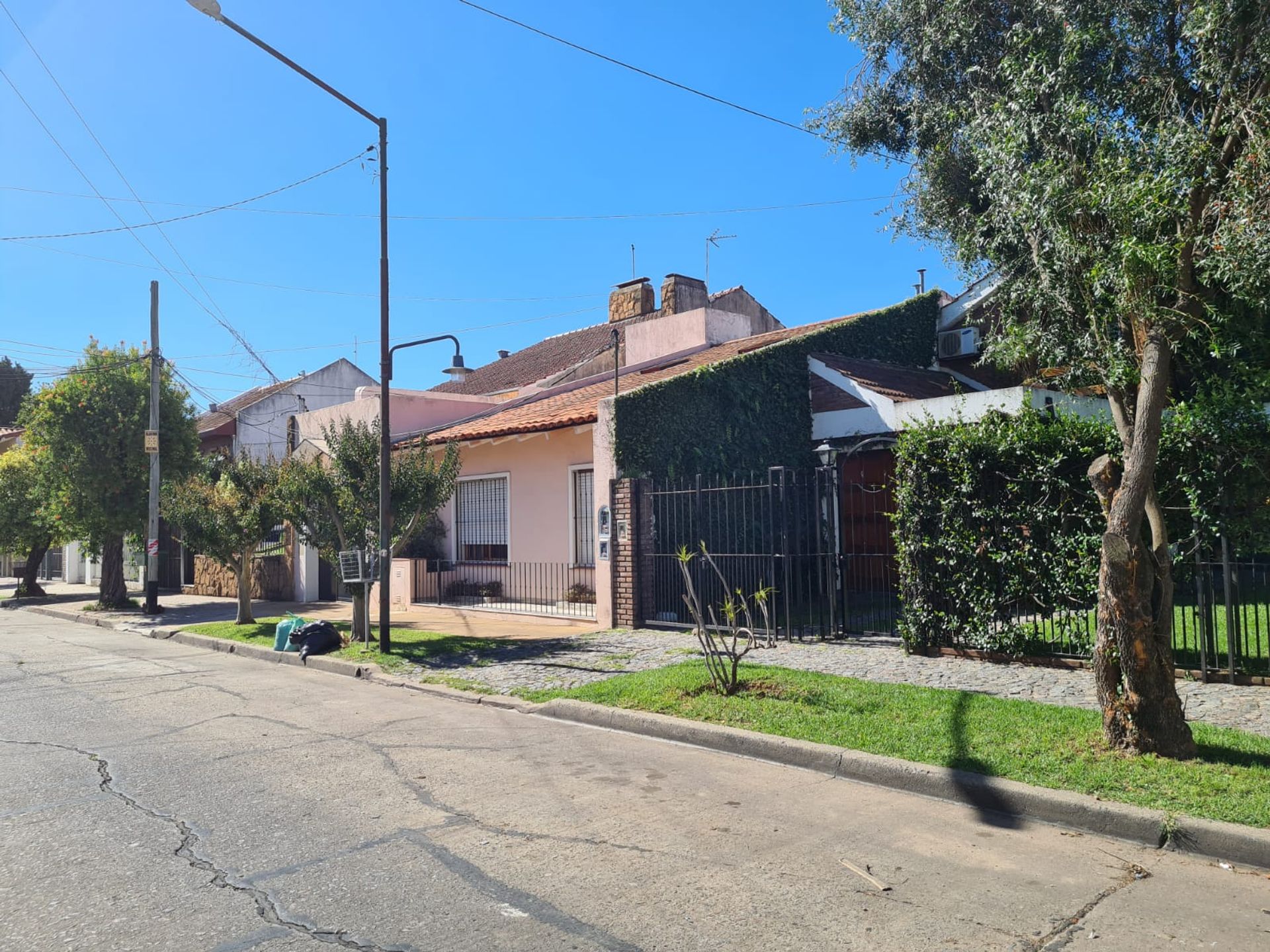 Venta Lote En Villa Adelina – San Isidro