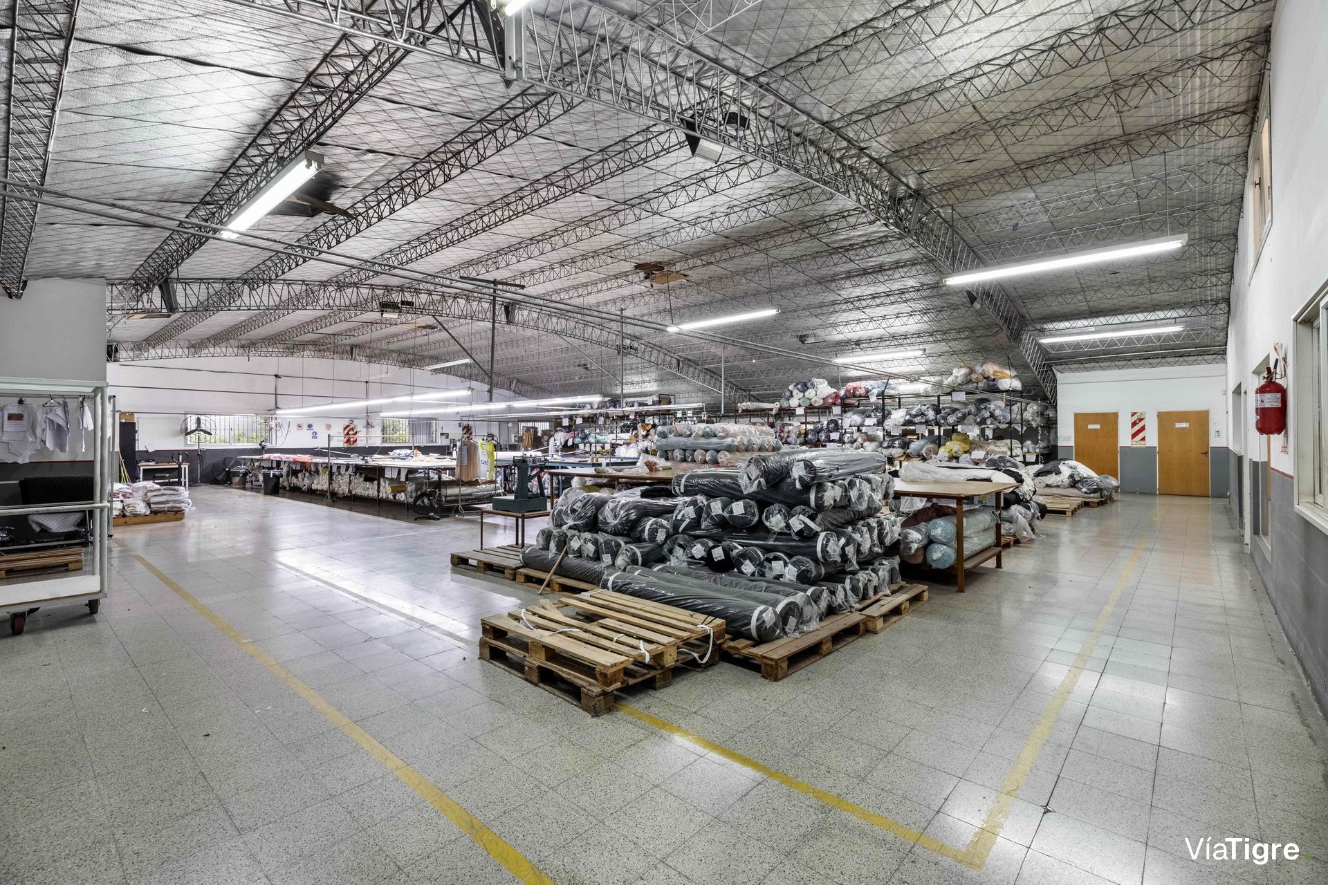 Venta deposito industrial Villa Martelli