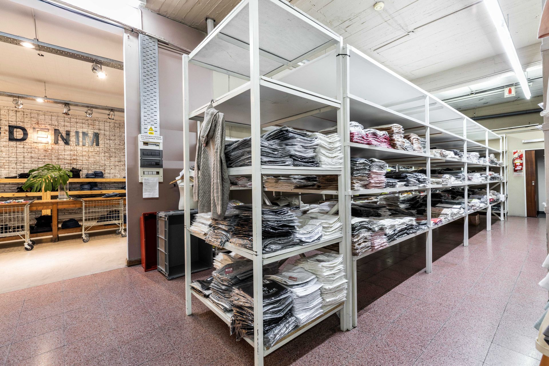 Venta deposito industrial Villa Martelli